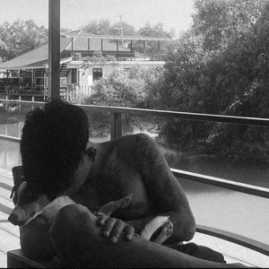 รัก = ตัวเอง