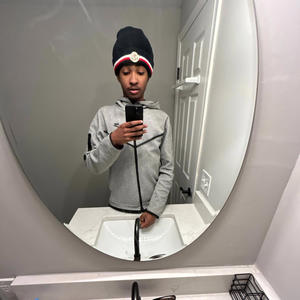 hoes be messy (Explicit)