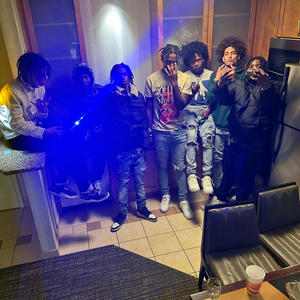 No Days Off (feat. SlimeyTy, WDG VON, KP3 & Luuh Trap) (Explicit)