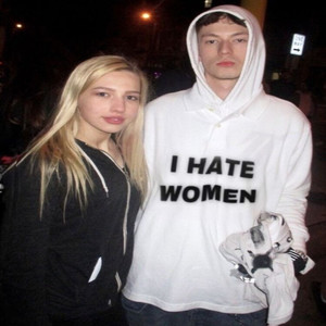 młody bladee (Explicit)