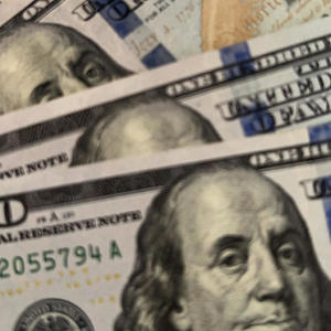 Going Crazy (Explicit)