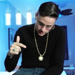 Novela (feat. Chris Kross) (Explicit)