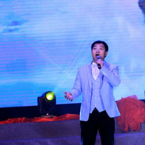 一屏之恋 (伴奏)