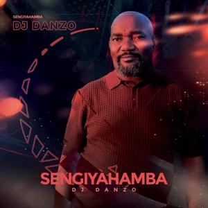 Sengiyahamba (feat. Komplexity)