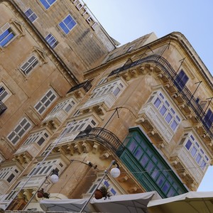 On the Run (Explicit)