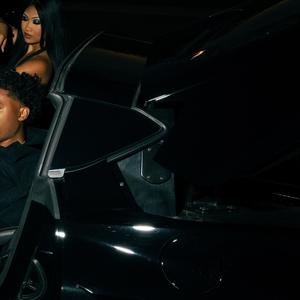 Hocus pocus (Explicit)