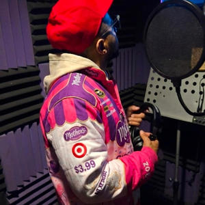 Lazy Mutha (feat. T Smooth & P) (Explicit)