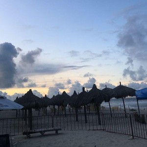 Ela sai pra curtir (Explicit)