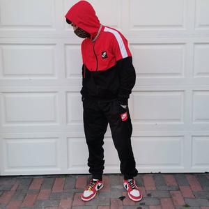 UYANDIFUNA! (feat. LYLE OG & KING KEV) (Explicit)