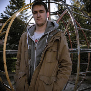 Media vida (feat. VAN17INO6) (Explicit)