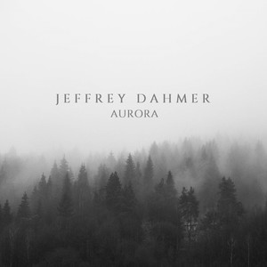 Sorrindo Sobre a Glória das Cinzas Que Nunca Partem Com as Estações