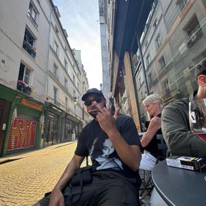 Must Be (feat. ROMderful & Gian Bravo) (Explicit)