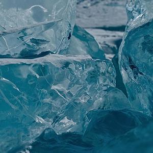 Cold Hearted (feat. Divani)