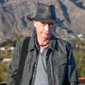 Tip My Hat (feat. Chris Murphy)