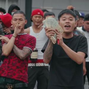 Pressure(feat. ChinaTown Runner & Gee Kade) (Explicit)