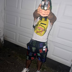 1 Man Army (Explicit)