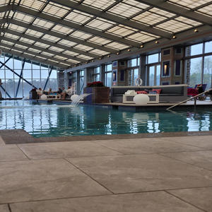 Street hustler (Explicit)