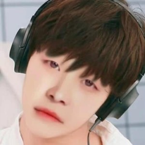 越是想起你却越是特别恨你