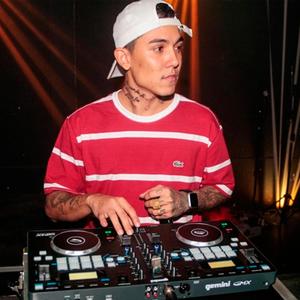 FICA DE 4 FAZ A POSIÇÃO (Explicit)