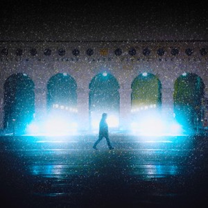 Stranded (feat. Bella Goldwin)