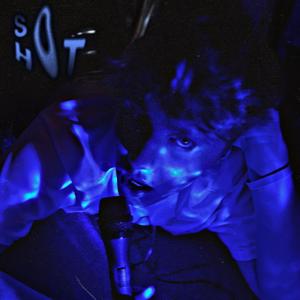 ICON! (feat. Sc4rlet Lux) (Explicit)