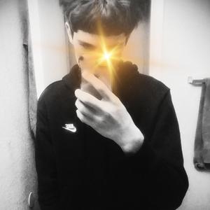 Glo Wrld 2 (Explicit)