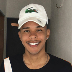 Vou voltar curtir o baile no morro