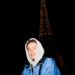 MILO TEE. (Explicit)