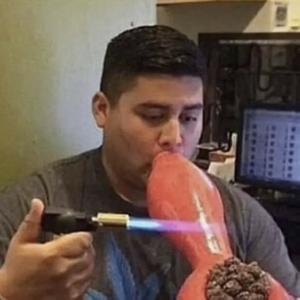 Outdoor freestyle (feat. Vsmooth) (Explicit)