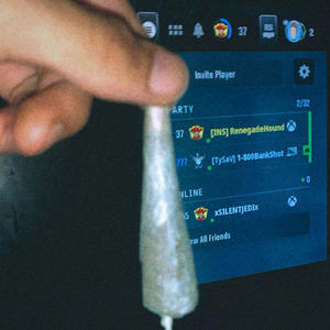 2ManBlitz (feat. Ron Glo) (Explicit)