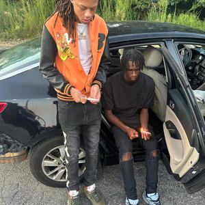 We R Young (feat. Lil stream) (Explicit)