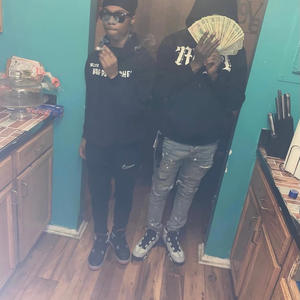 Personal (feat. MarrBriickz) (Explicit)