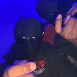 Everybody Shot (Explicit)