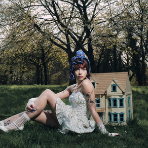 Seule au monde (Explicit)