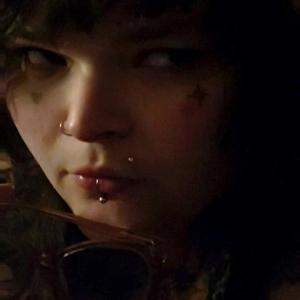 xoxo party at yr home x3 (Explicit)