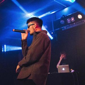 Nikeshorts (Explicit)