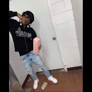 On The Radar(feat. Mula Gzz) (Explicit)