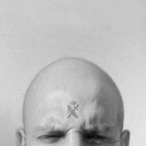 Calvo Sospechoso (Explicit)