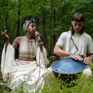 Om Shanti (Live)
