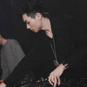 Bến Thượng Hải (DJ版) - DJ TuSo封面