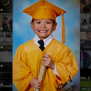 For a night (feat. Lil Steph) (Explicit)