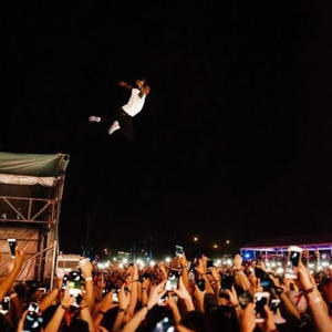 Leslie Chow (Explicit)