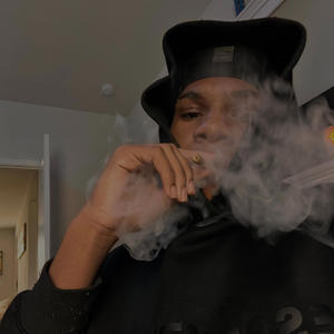 Knock You Down (feat. Johnluhu & Poeticbackend) (Explicit)