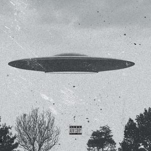 Spaceship (feat. Saucey Downs) [Explicit]