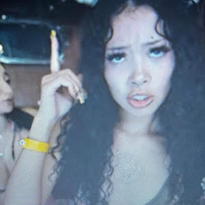 Booted up (feat. layln) (Explicit)