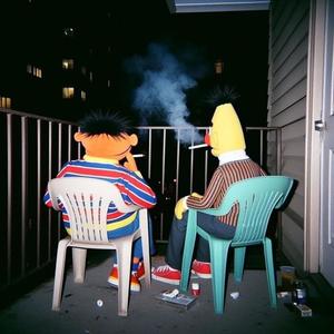 this that (Explicit)