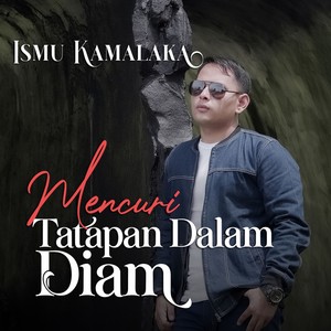 Mencuri Tatapan Dalam Diam