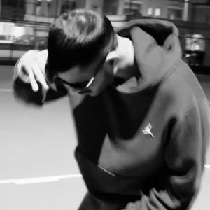 VINTAGE SAGA (feat. GURI RANDHAWA)