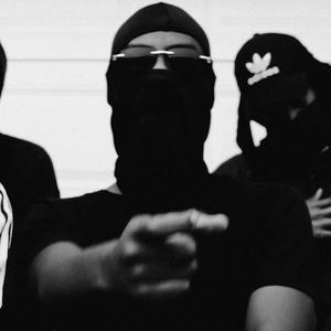 Let You Go (feat. E.T Ndahigwa) (Explicit)