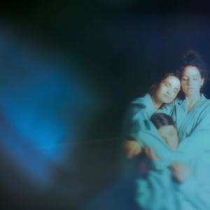 Saisti (feat. Kristīne Pāže, Evija Vēbere & Elīna Silova) (Explicit)